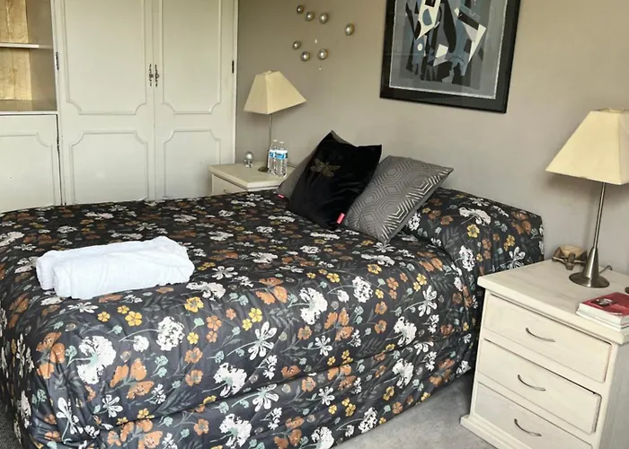 Casa Tavo Matrimonial Homestay Mexico City